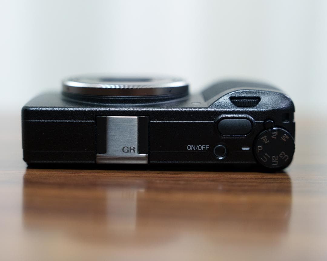 RICOH GRⅢ / シャッター数 3520