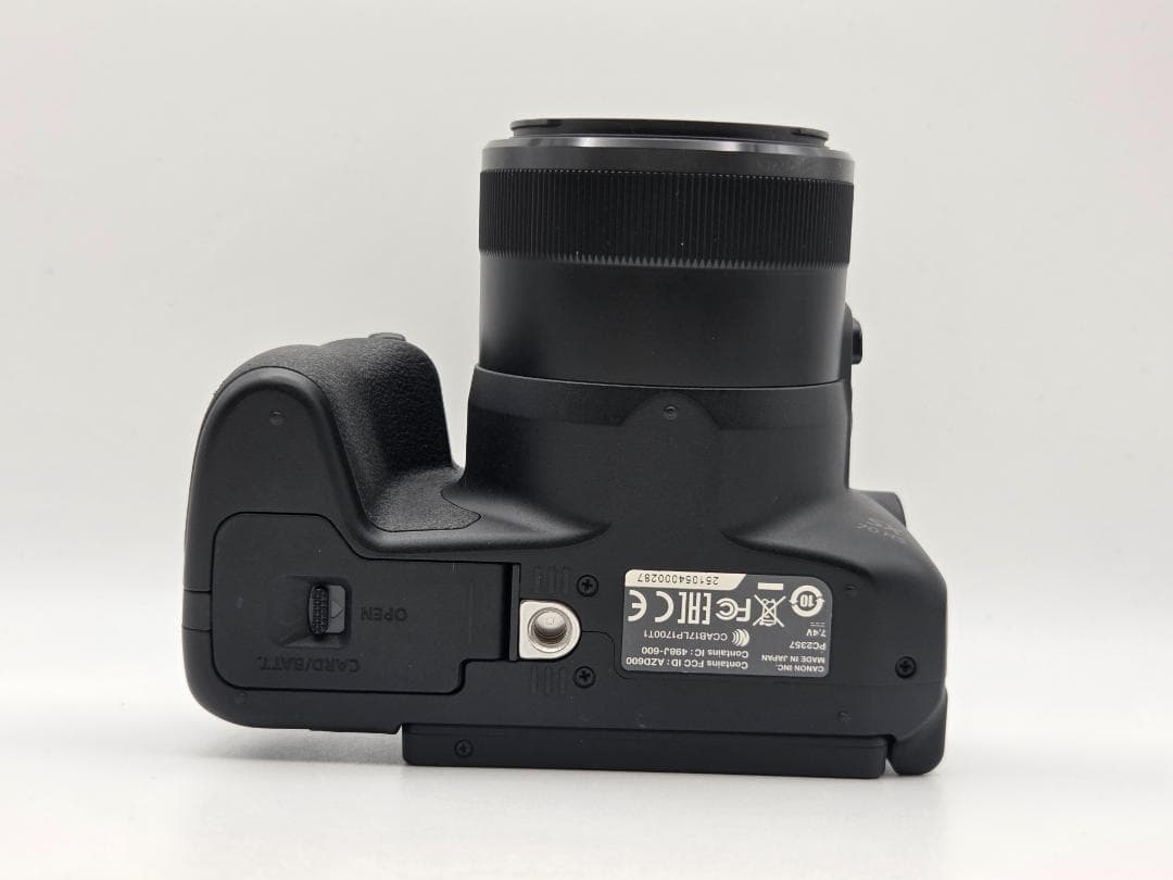 キャノン　Canon PowerShot SX70 HS