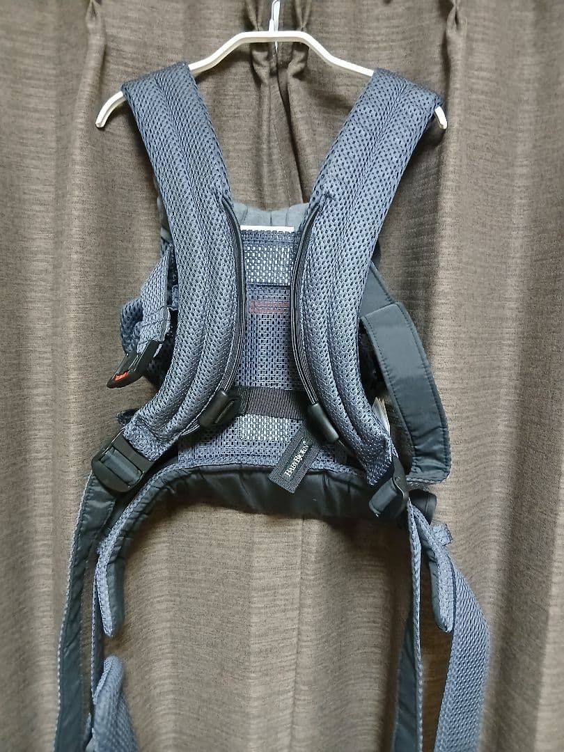【期間値下】BABYBJÖRN　HARMONY 抱っこ紐 アンスラサイト 極美品