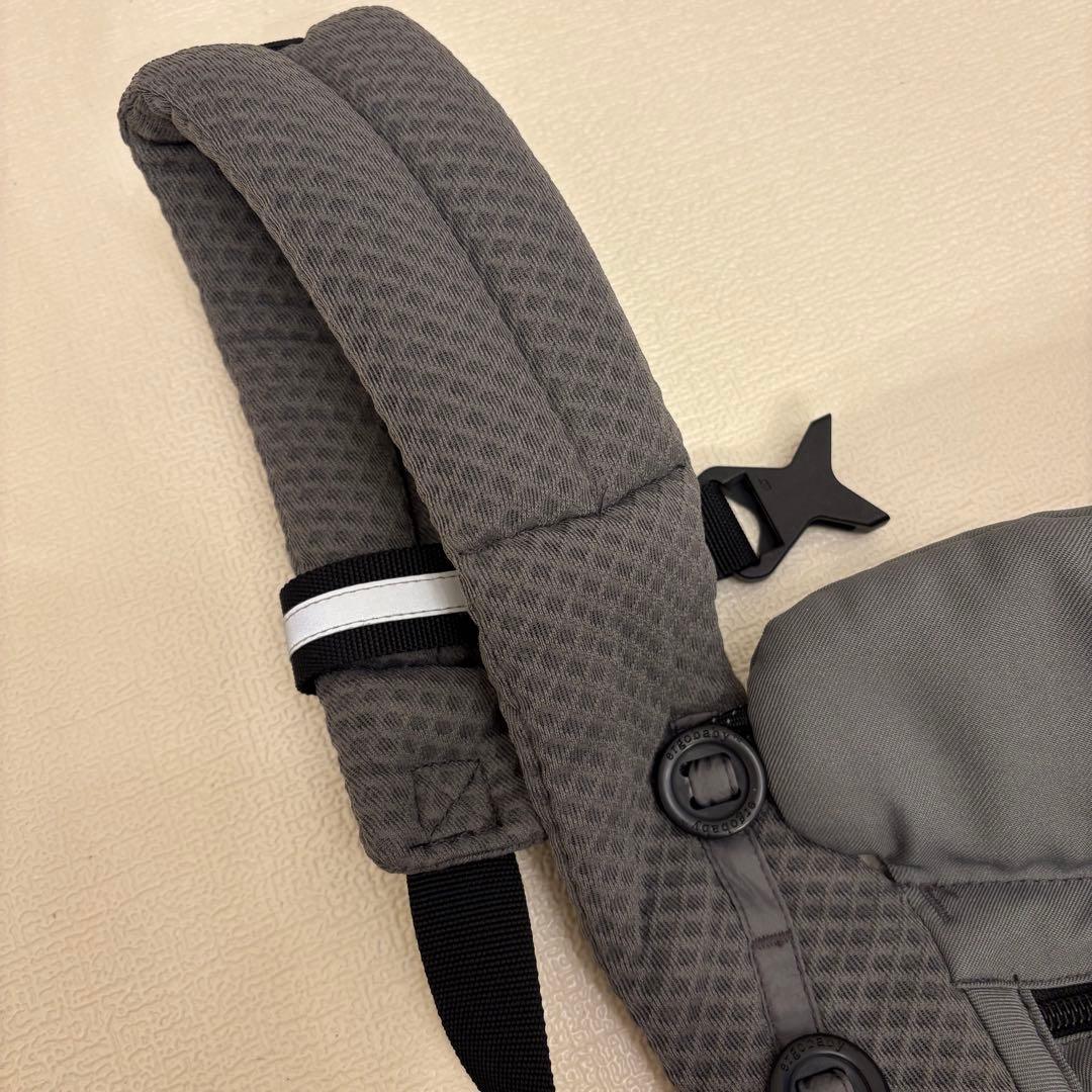 エルゴ オムニブリーズ ergobaby 抱っこ紐 グレー