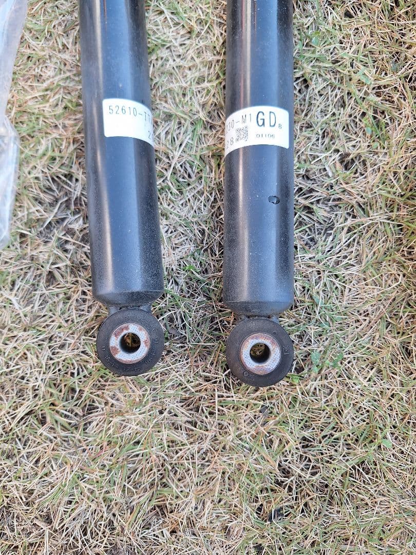 N-BOX カスタム jf3 純正ショックアブソーバー