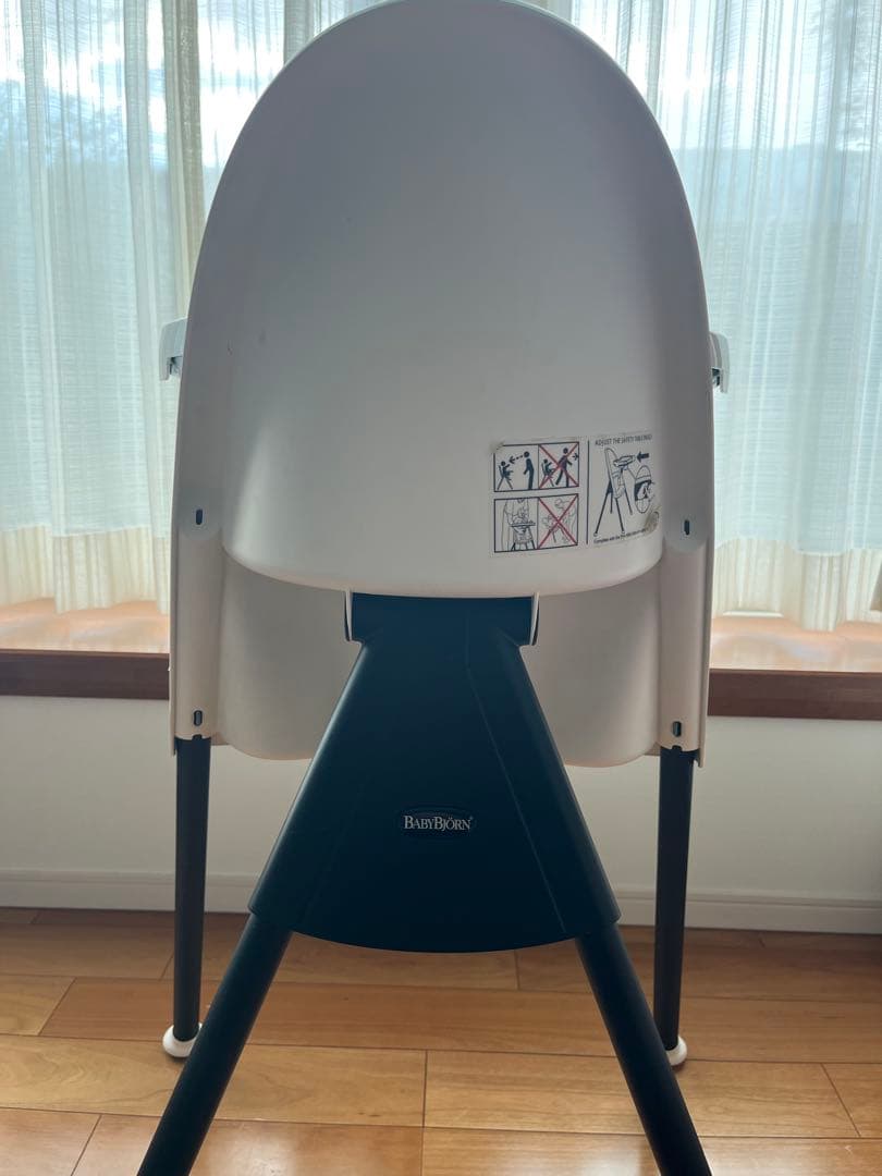 取扱説明書ありBABYBJORN　ベビージョルン　ハイチェア　ベビーチェア