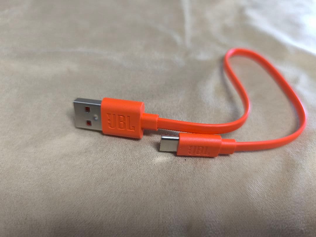 イヤホン JBL TUNE BEAM 2