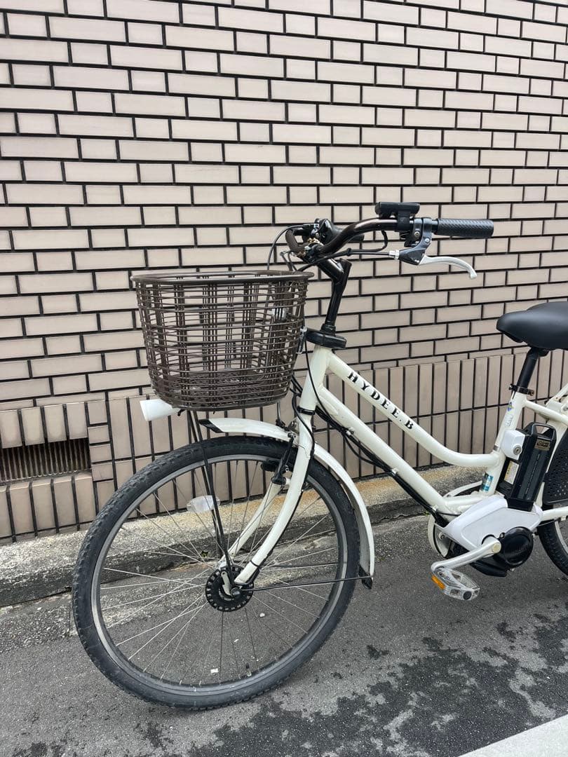 ホワイト 電動アシスト自転車 シティタイプ