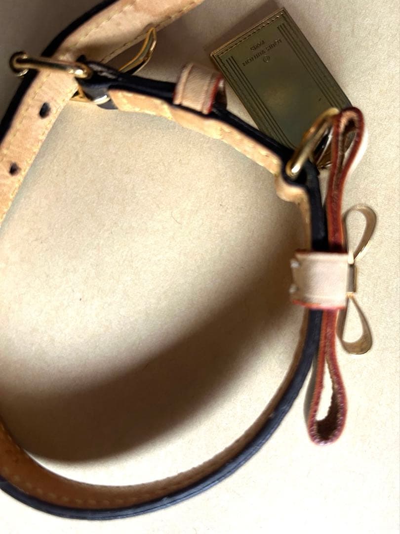 ルイ・ヴィトン　首輪