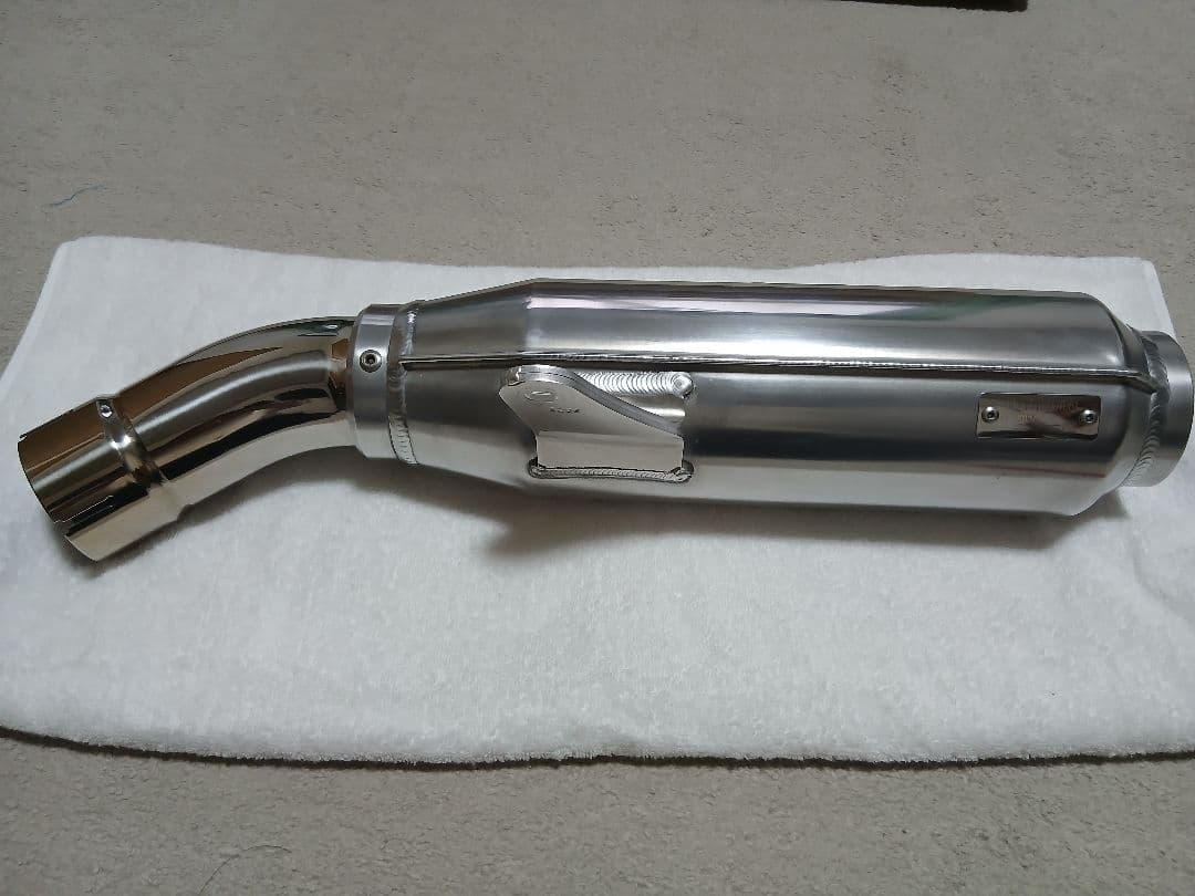 ステンレス製スリムマフラー