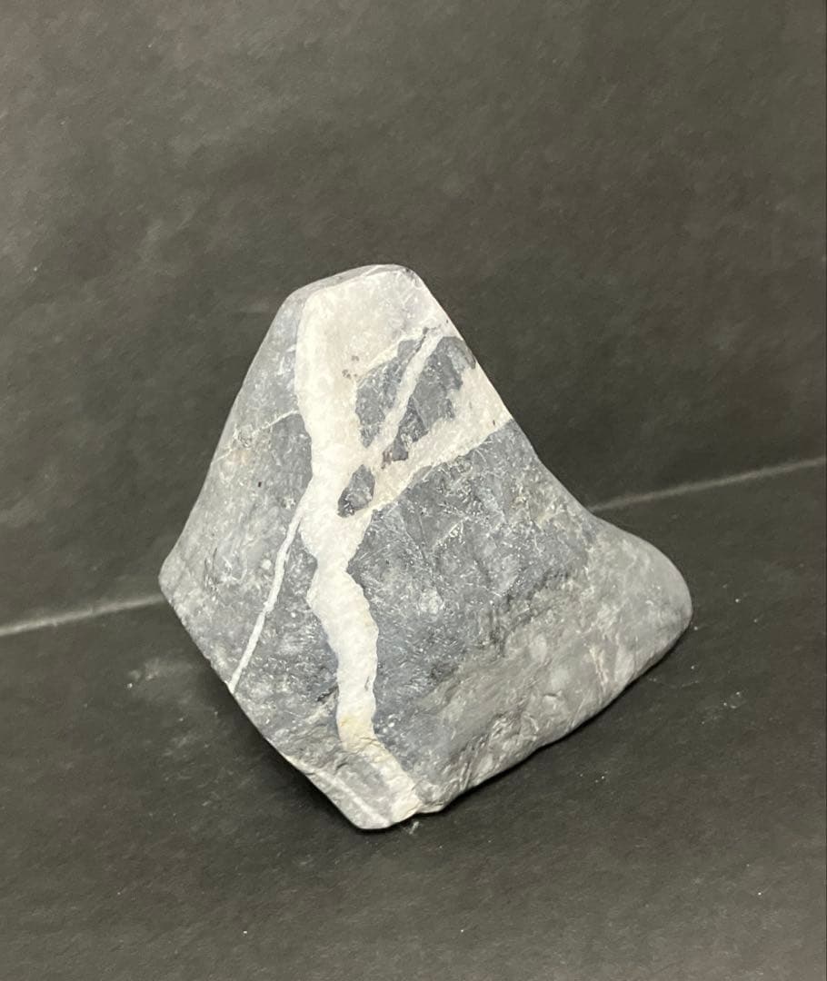 『超レア、置き石』富士山風