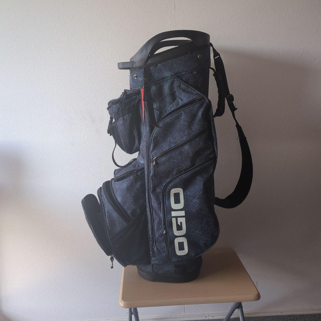 オジオ　ゴルフバック