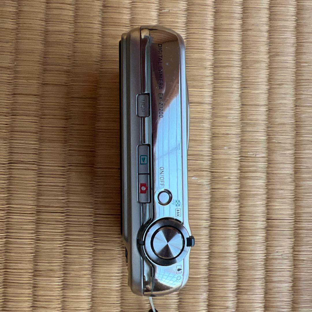 CASIO EXILIM EX-Z1200 1200万画素