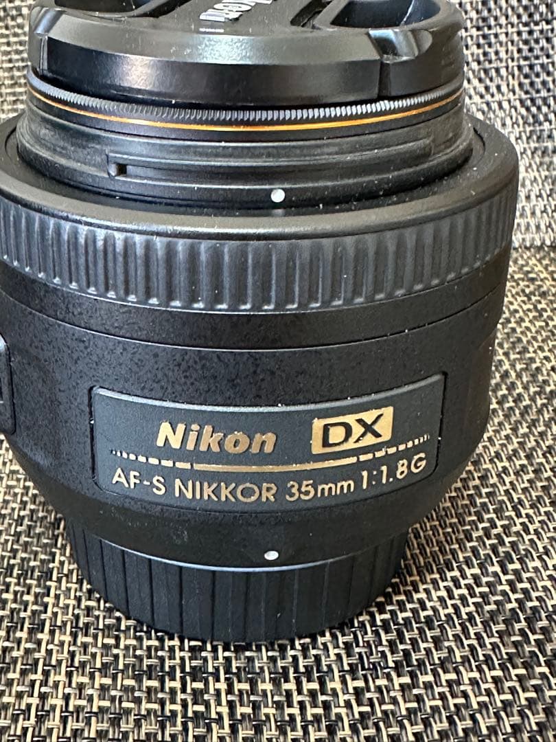 ニコン Nikon NIKKOR 35mm f1.8 単焦点　レンズ