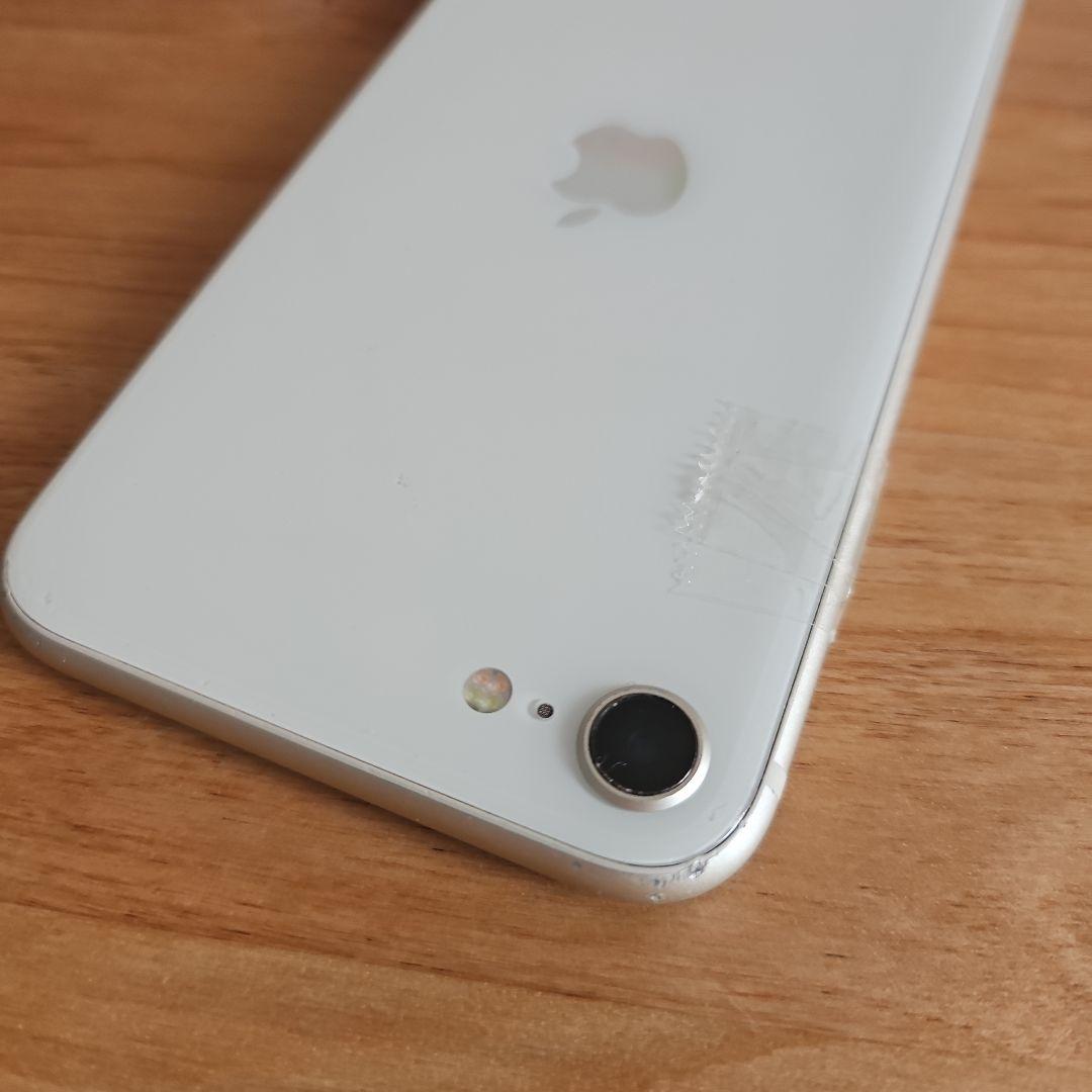 iPhone SE (第3世代) 64ギガ　ダメージあり