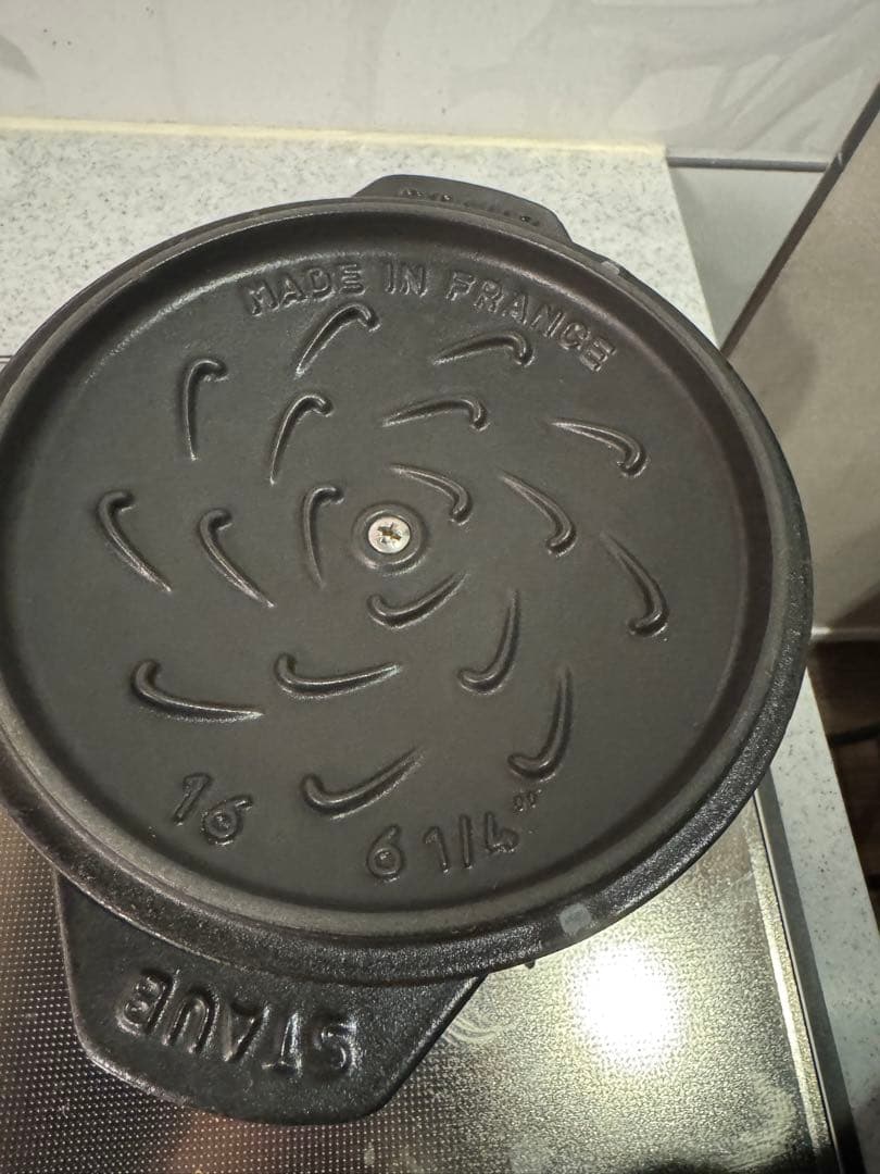 staub ラ ココット de GOHAN ブラック M 16cm 2合