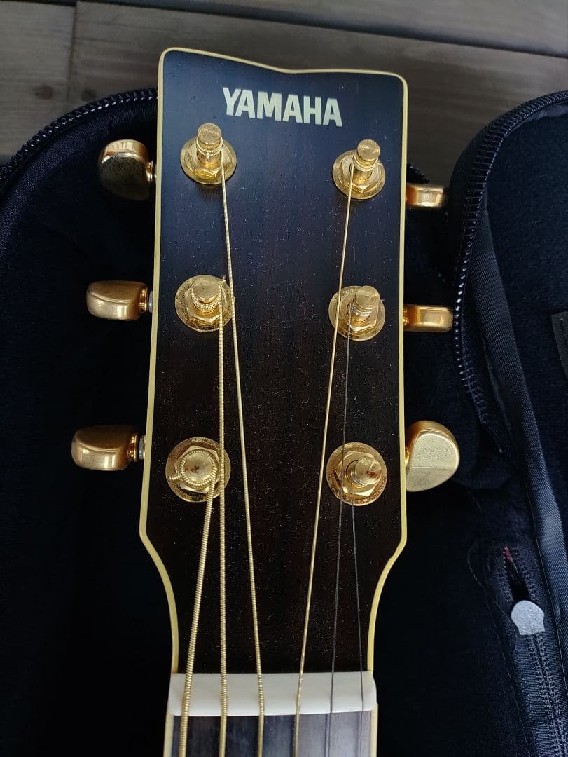 極美品！ヤマハ YAMAHA アコースティックギター LS6 ケース付き
