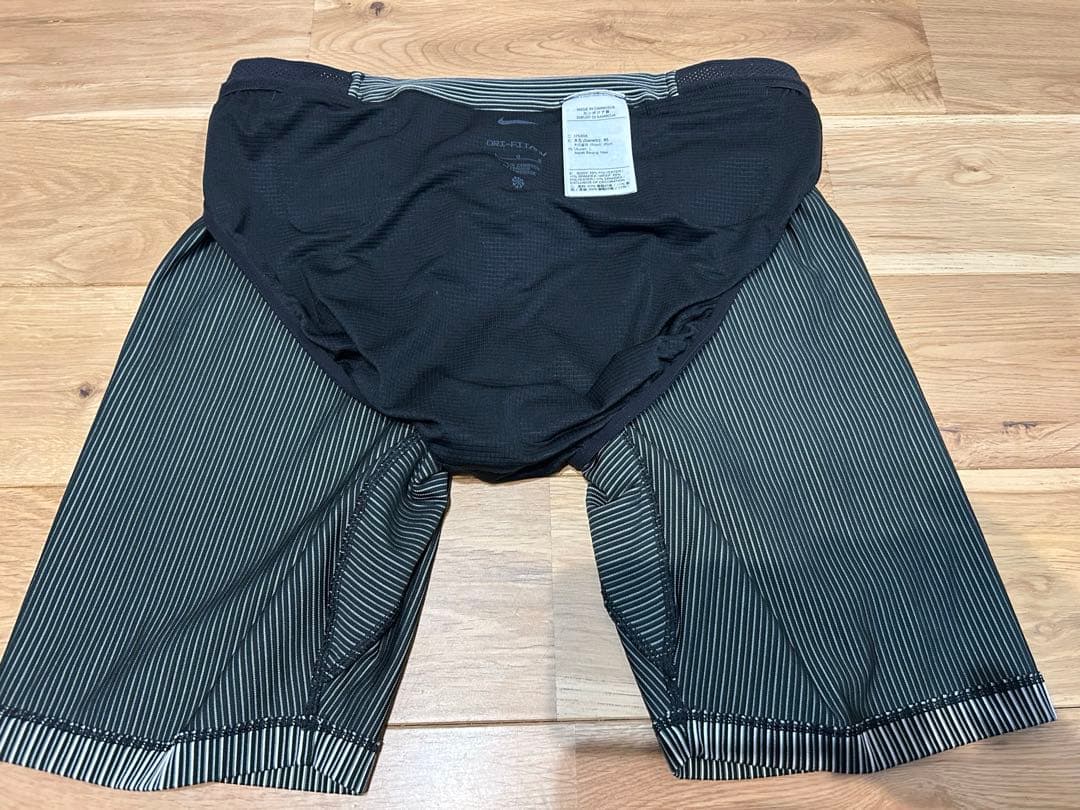 カ*ズ様 NIKE DRY-FIT ADVエアロスイフトハーフタイツ（Ｌ）