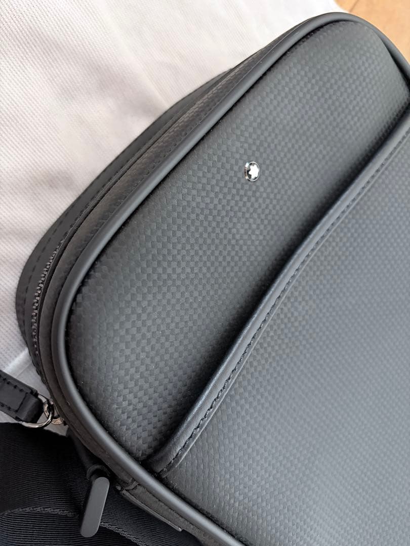 MONTBLANC ブラック ショルダーバッグ