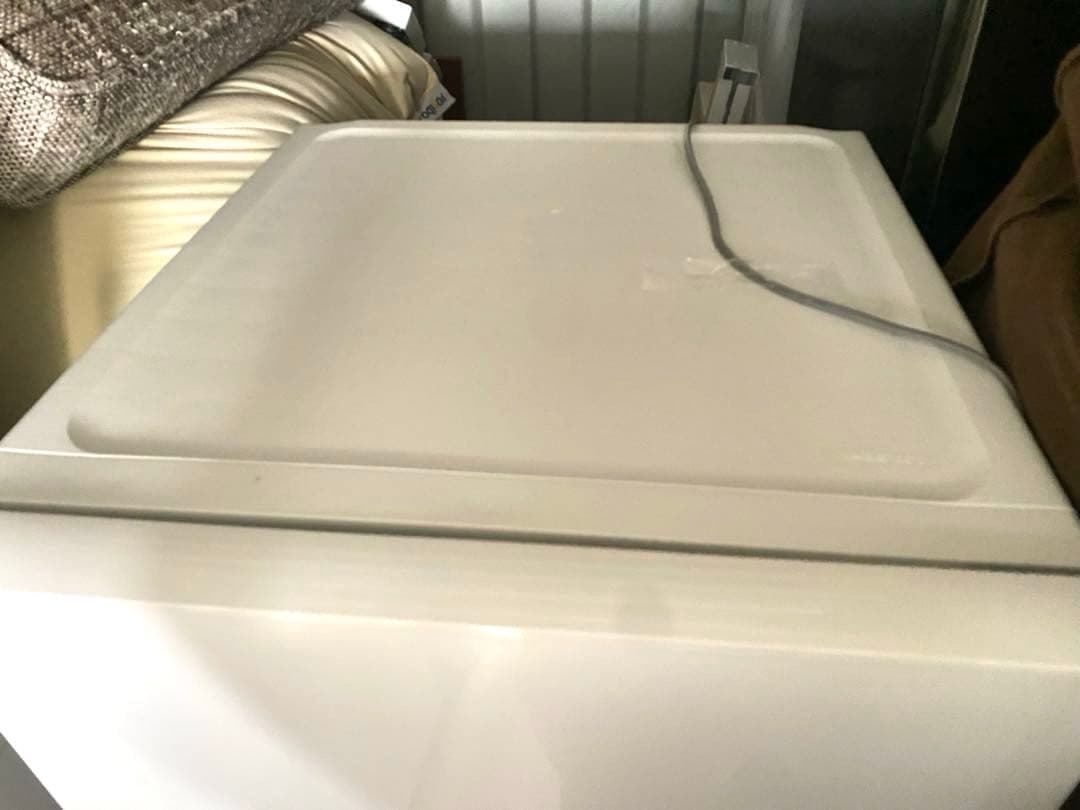 近隣地域限定送料無料❗️美品　2022年製　3ドア冷蔵庫 AQUA