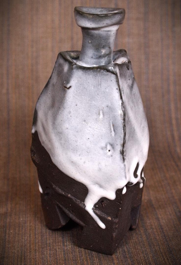 人気作家★隠崎隆一【師：人間国宝　伊勢崎淳】★白釉徳利