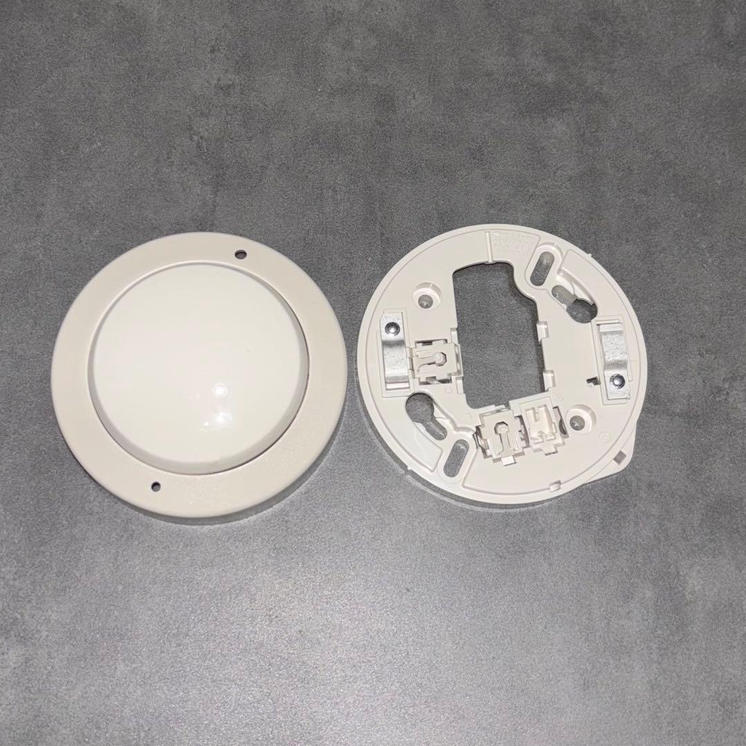 【新品10個セット】ホーチキ 差動式スポット型感知器 DSC-2 ＋ 露出ベース