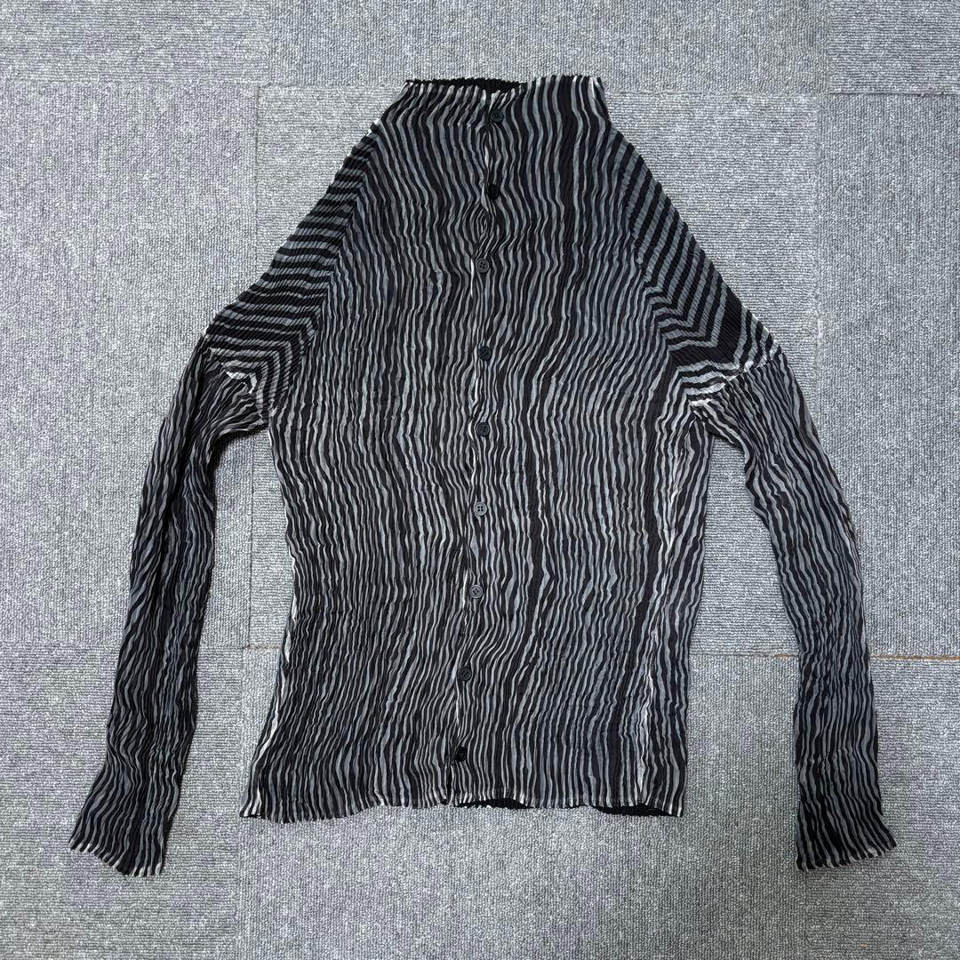 ISSEY MIYAKE リバーシブル プリーツトップス タートル