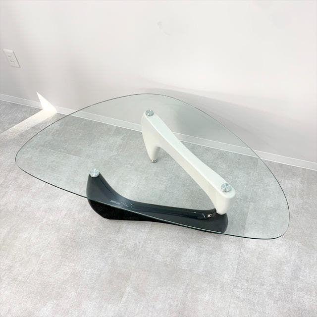 モダンコーヒーテーブル（イサムノグチリプロダクト品）