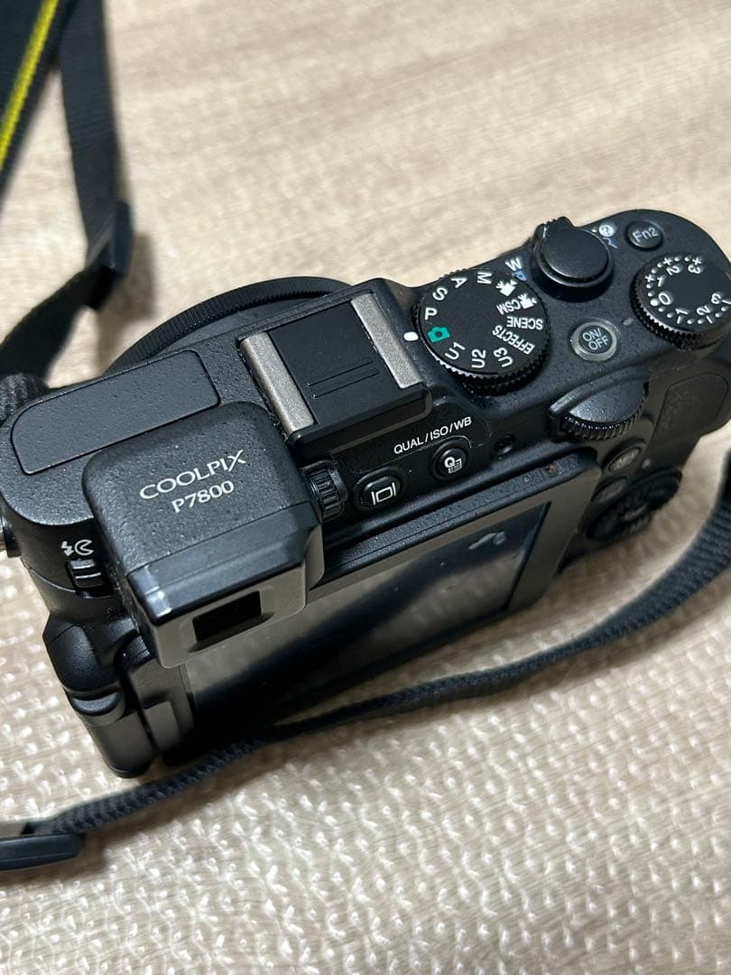 デジタルカメラ Nikon COOLPIX P7800
