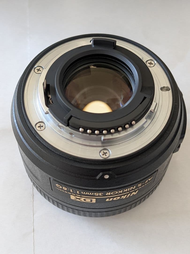 Nikon DX 35mm f1.8レンズ