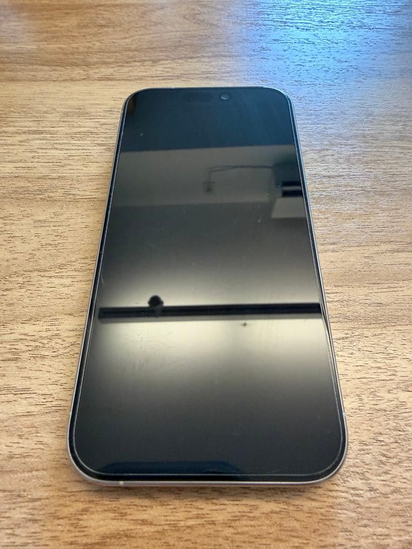 iPhone 15 Pro ホワイト 512GB 本体のみ SIMロックなし