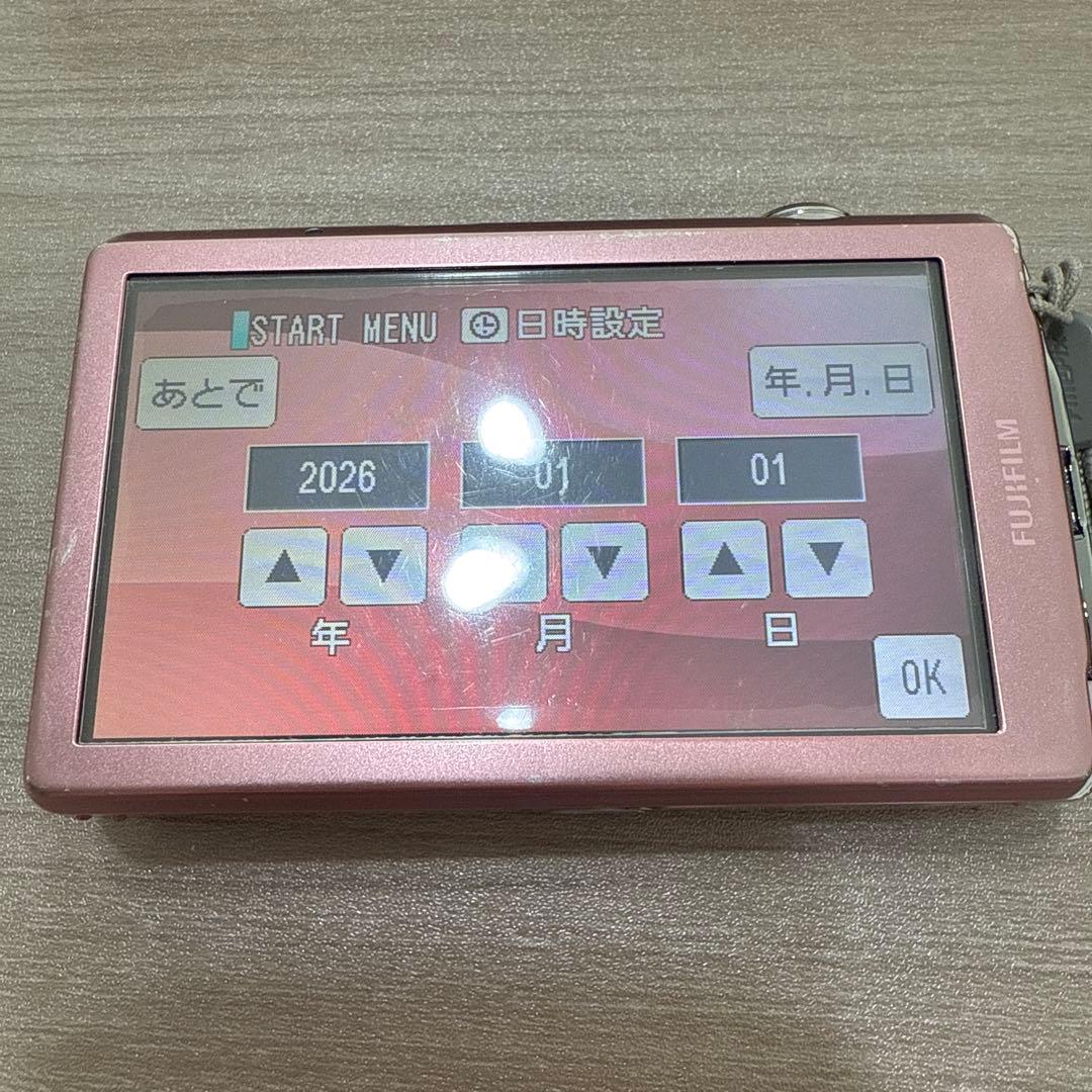 FUJIFILM FINEPIX Z800 EXR ピンク
