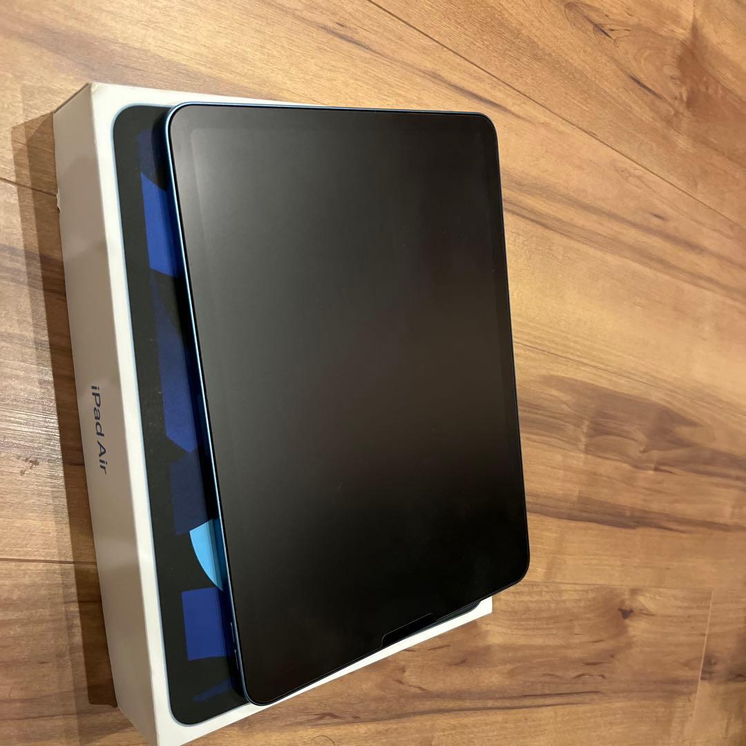 iPad Air（第5世代）64GBブルー