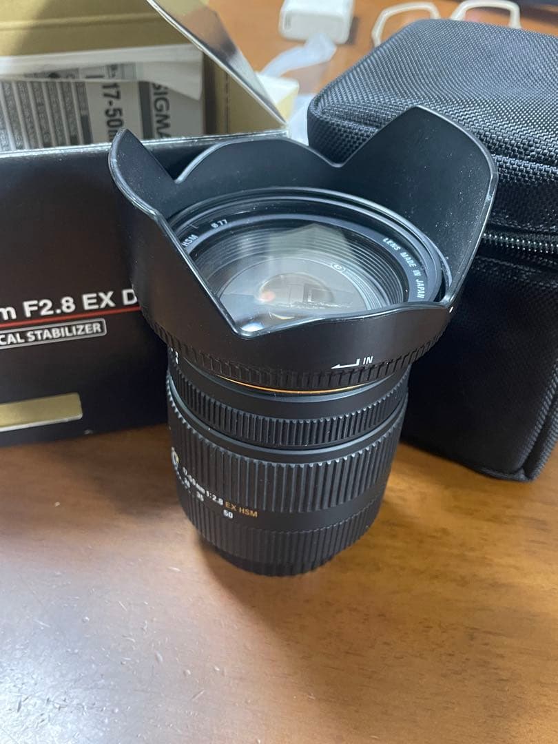 SIGMA 17-50mm F2.8 EX DC OS HSM（Canon)