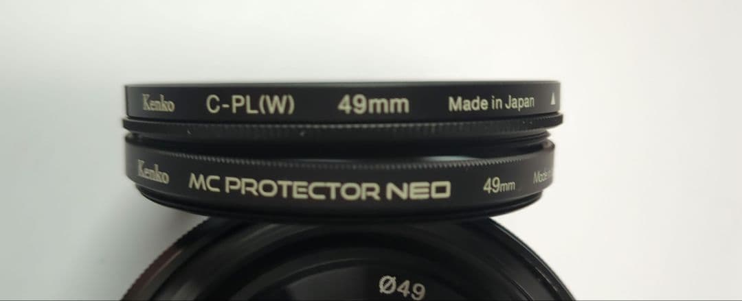 ソニー E 20mm F2.8 SEL20F28 プロテクタ等付き 美品