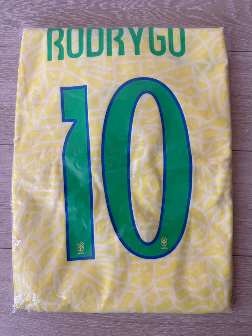 大特価↓2024年ブラジル代表ユニフォーム　ロドリゴ選手(No.10)