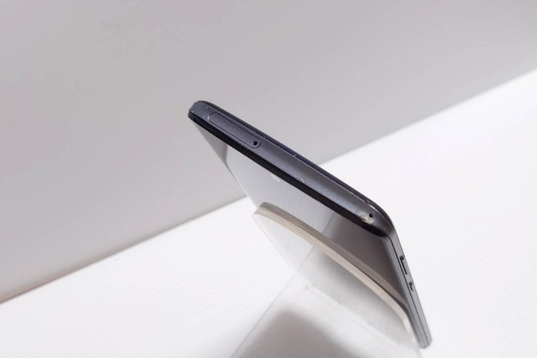 AQUOS zero2 906SH SoftBank版 SIMロック解除済