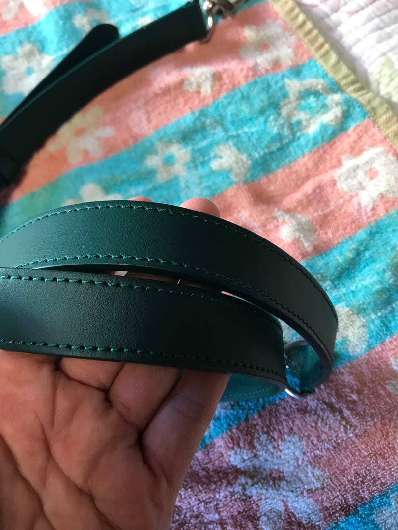 ルイヴィトン キーポル25 モノグラムキャンバス 肉球チャーム付き