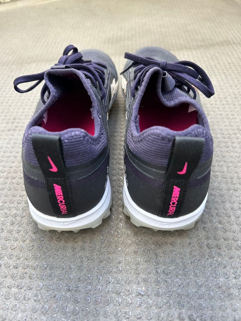 【NIKE】ズーム マーキュリアル ヴェイパー 15 プロ TF