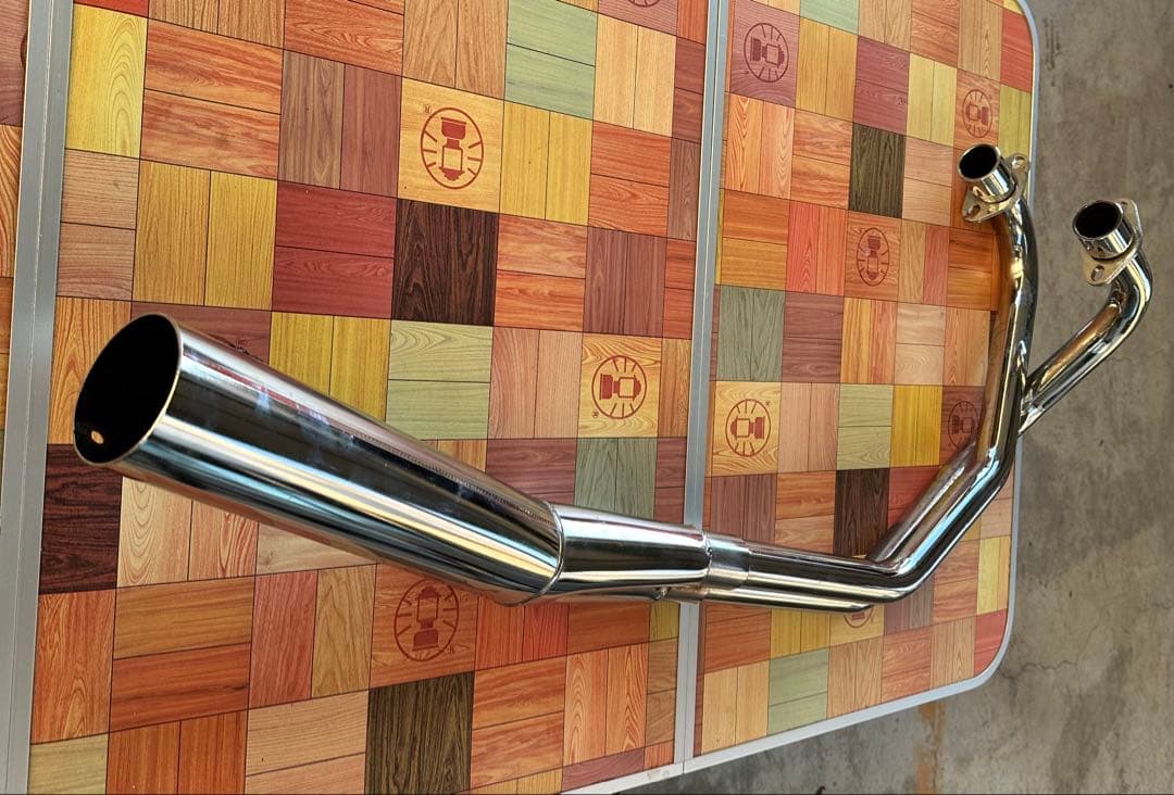 GSx250e.t.l用マフラー　マナ菅？