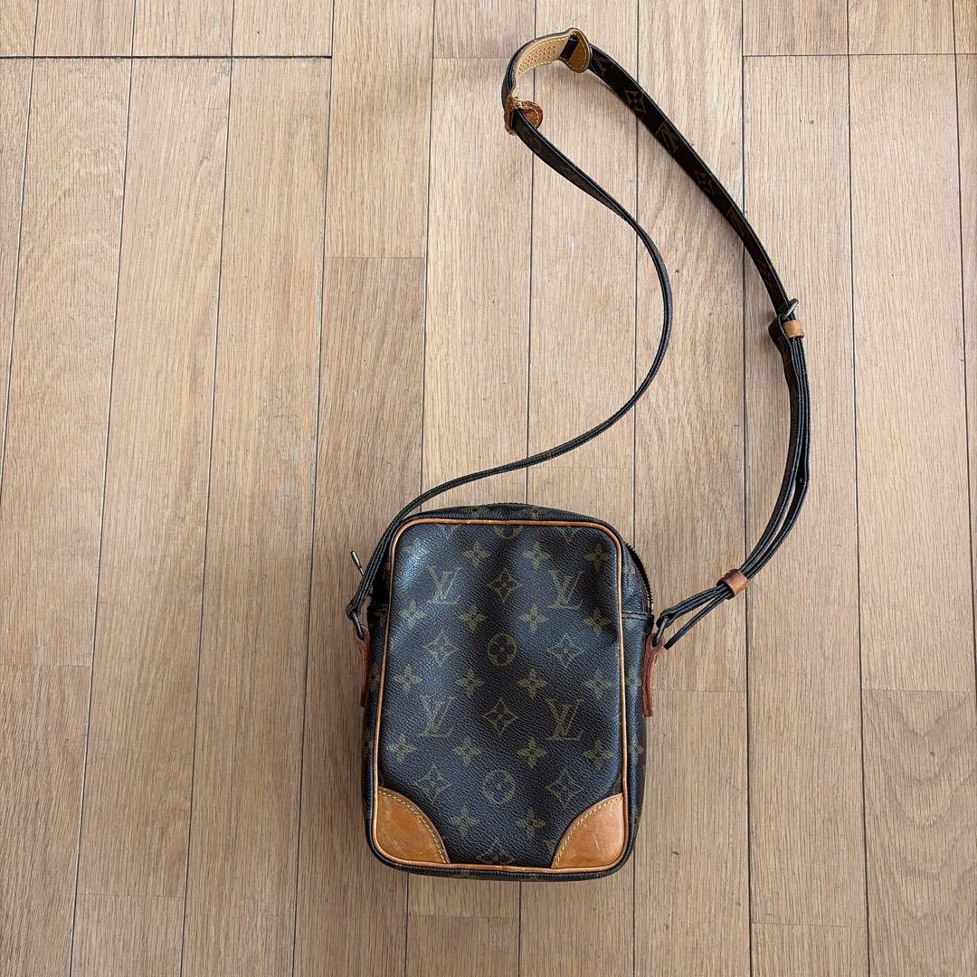 ルイヴィトン　アマゾン　モノグラム　ショルダーバッグ