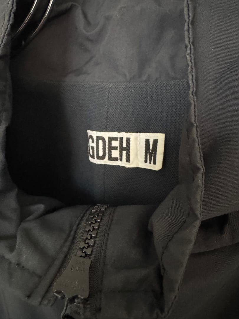 GOOD ENOUGH マグネット ナイロンジャケット ブル