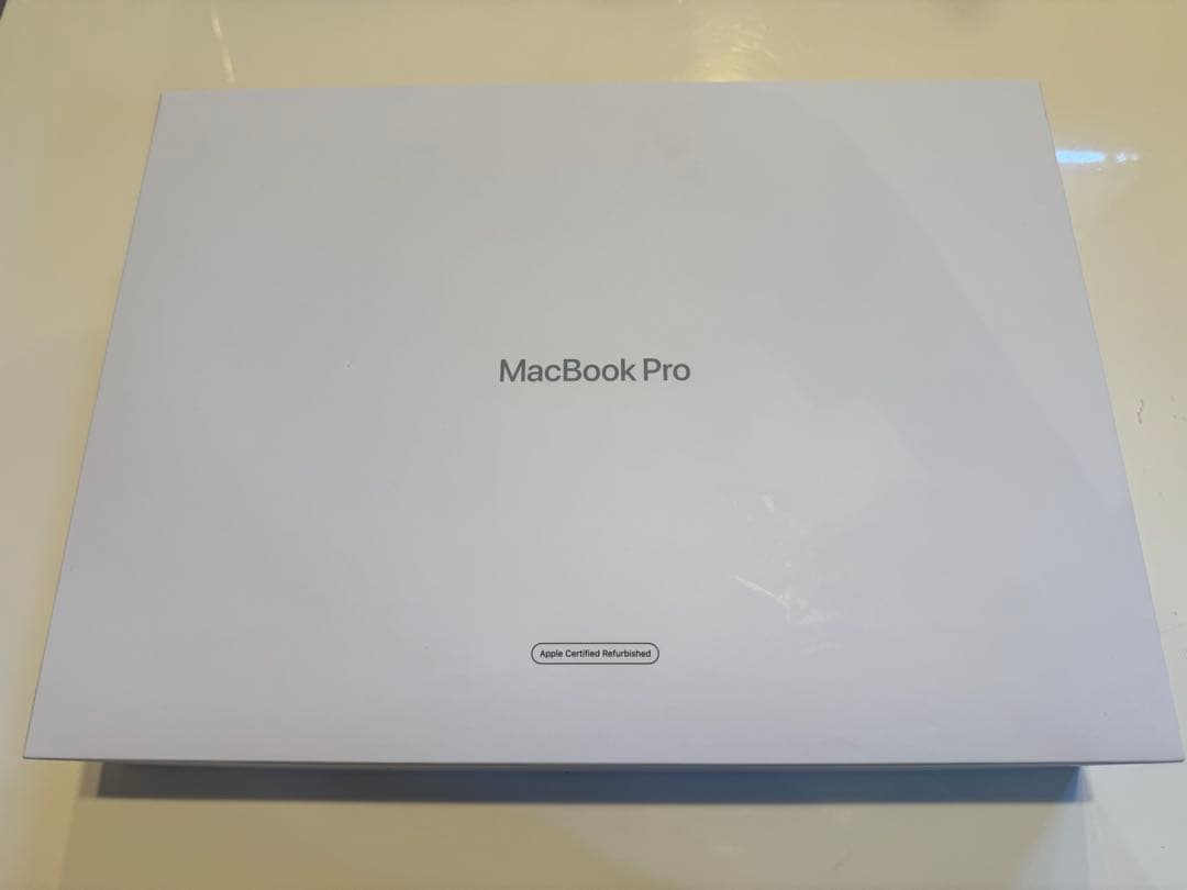 美品 100%,MacBookPro,M2,8GB,512G,13インチ