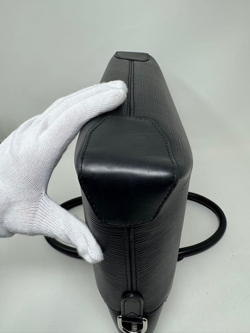 ルイヴィトン　エピ　オリバー　ブリーフケース　M51689 ウーロン