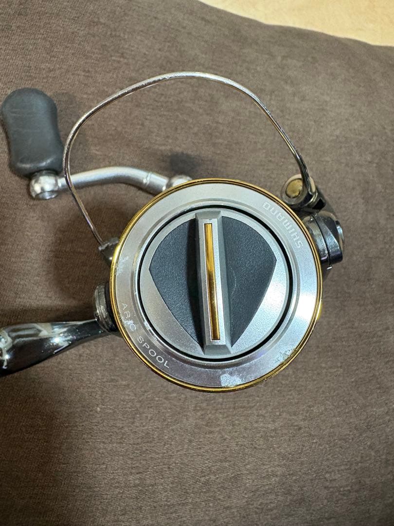 シマノ STELLA 07 2500S 左巻きゴールド/シルバー