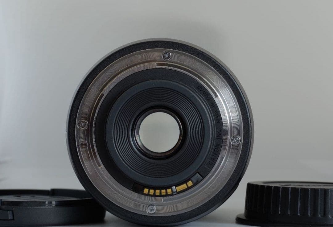 レンズ(ズーム) EF-S 18-135mm f3.5-5.6 is usm