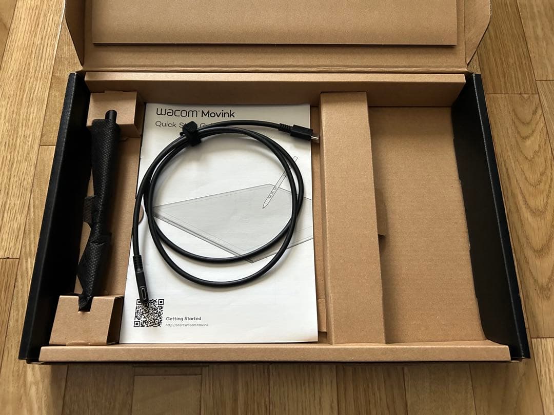 液タブ・ペンタブ Wacom Movink 13 (DTH135K0C)