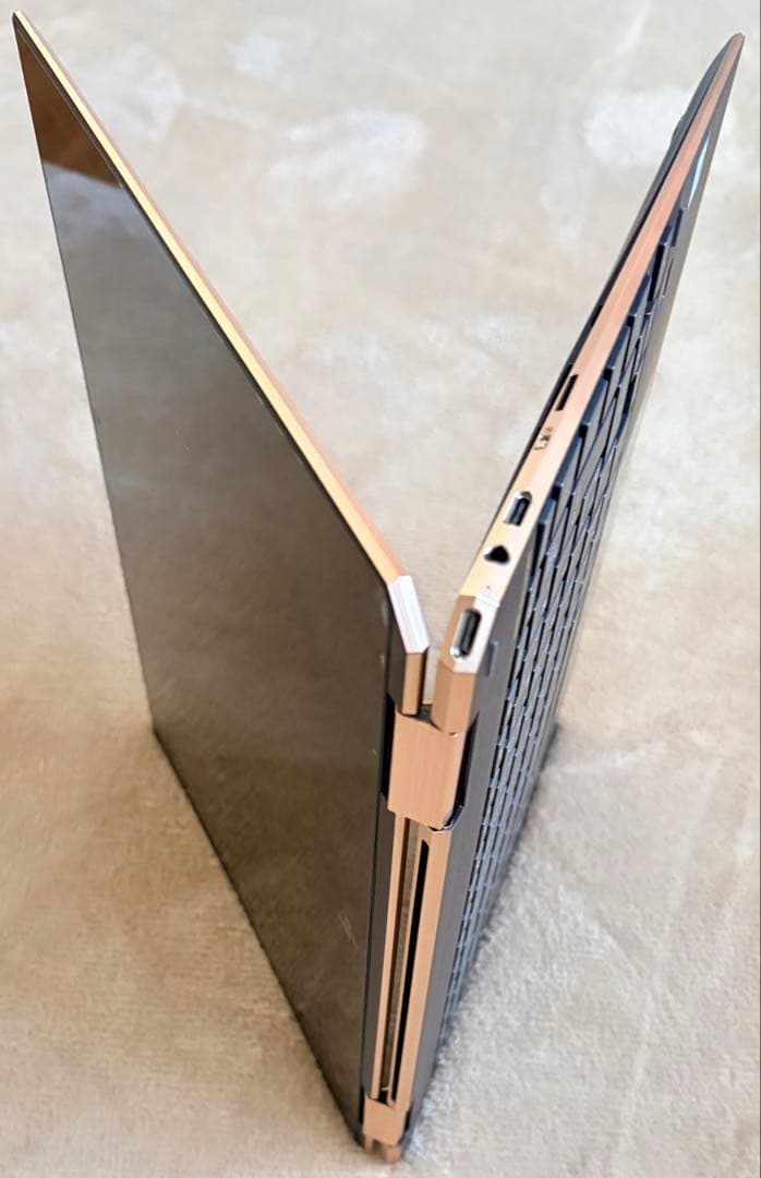 N*B様 HP Spectre 13.3インチ アッシュブラック