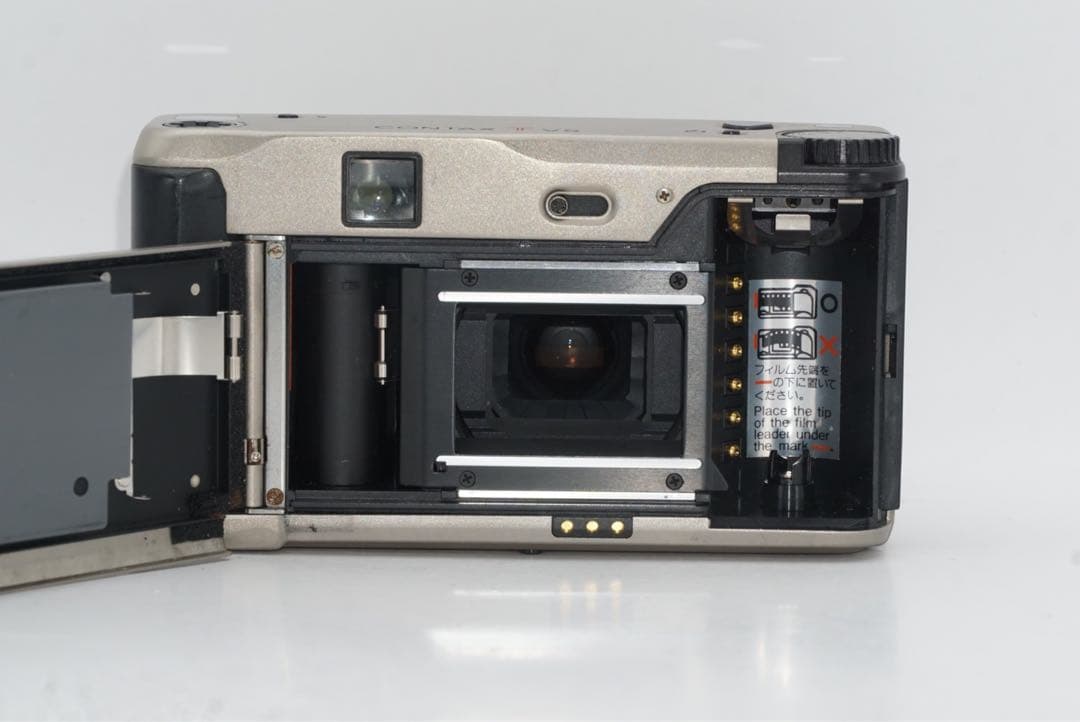 フィルムカメラ contax TVS