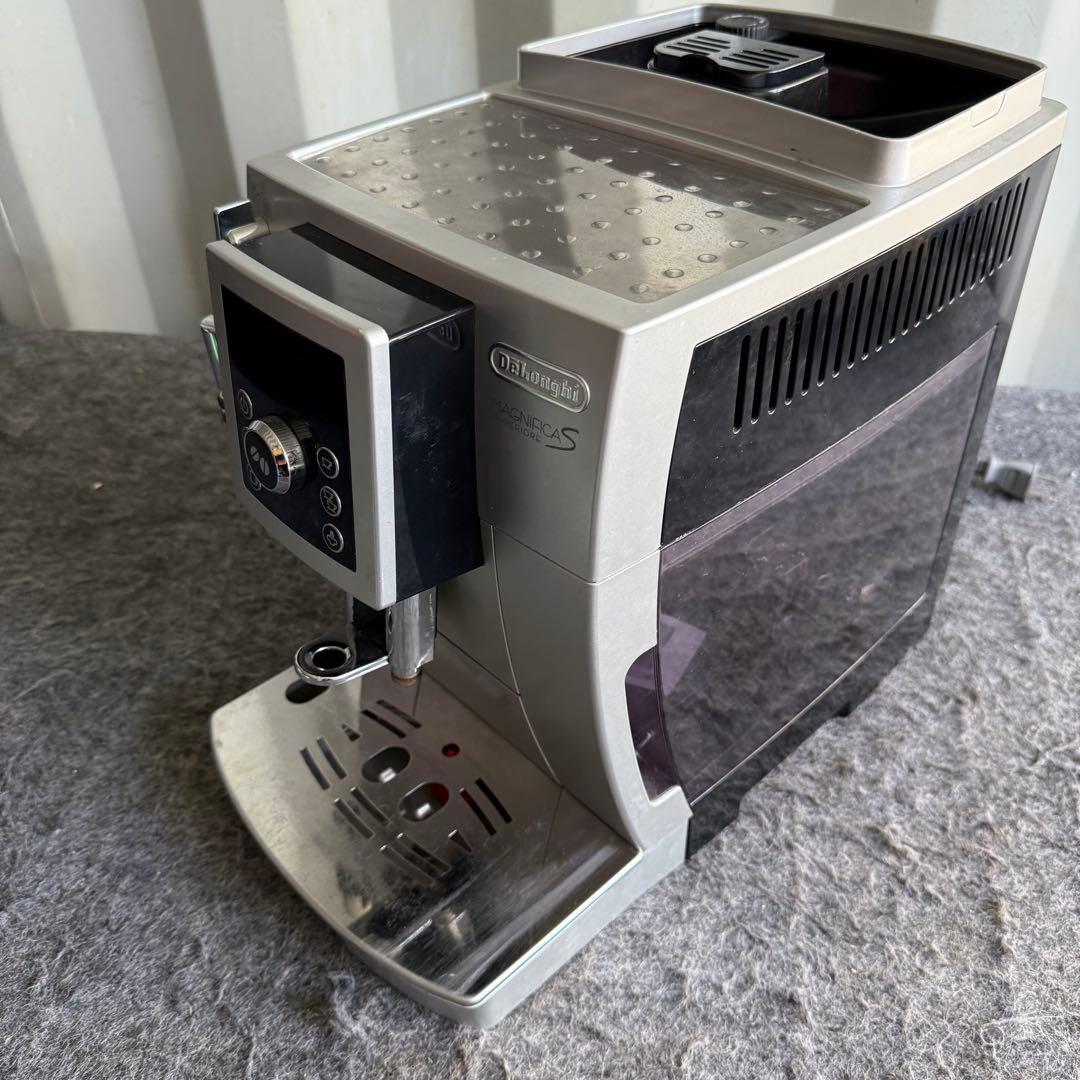 I38激安早い者勝ち✨　デロンギ マグフィニカS スペリオレコンパクト　コーヒー