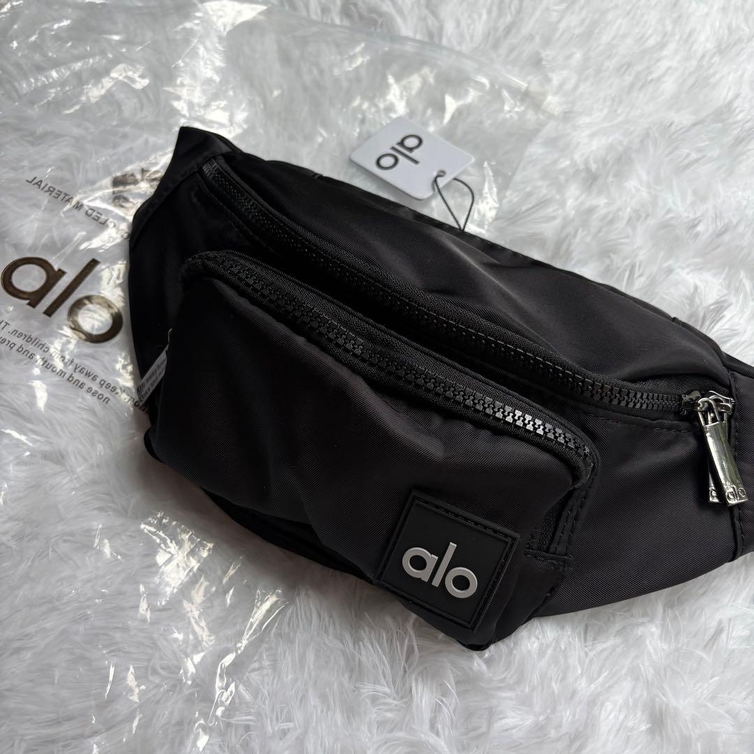 早い者勝ちです‼️alo ボディバッグ・ウエストポーチ ブラック