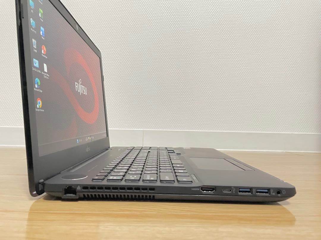 富士通 LIFEBOOK FHD液晶Core i7-7700HQ 1TB