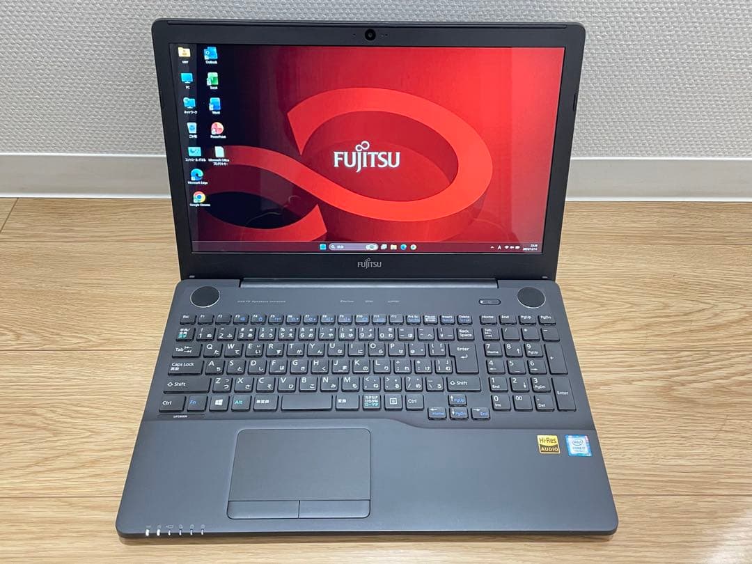 富士通 LIFEBOOK FHD液晶Core i7-7700HQ 1TB