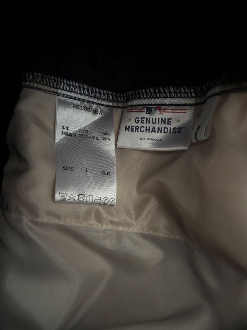 や*だ様 【激レア完売品】Perushu×MLB ヤンキース ナイロンセットアッ